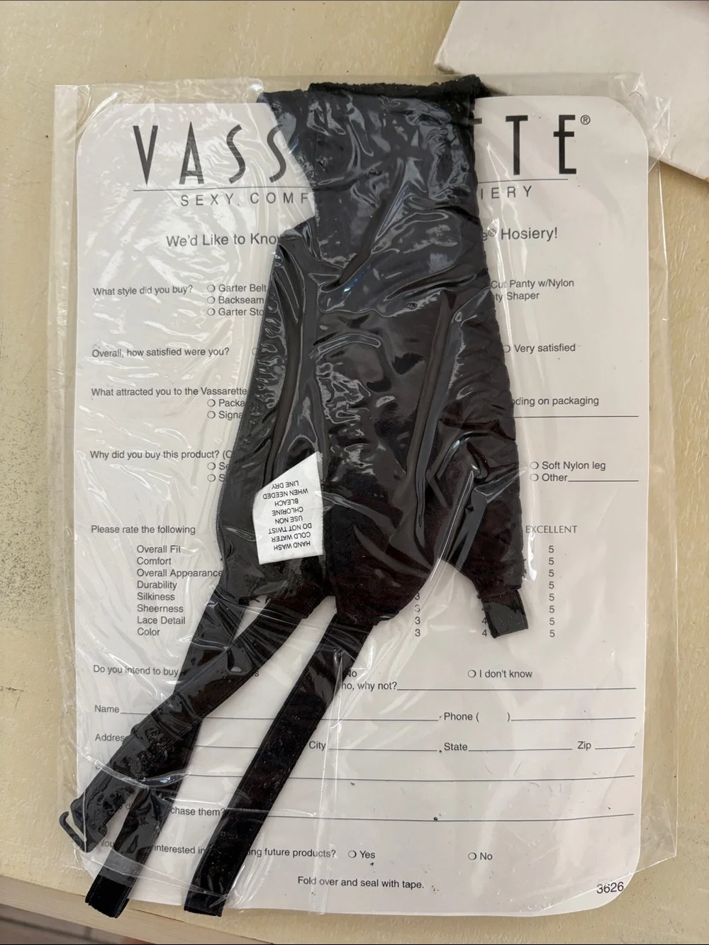 Vassarette Black Floral Lace Garter Belt One Size NEW